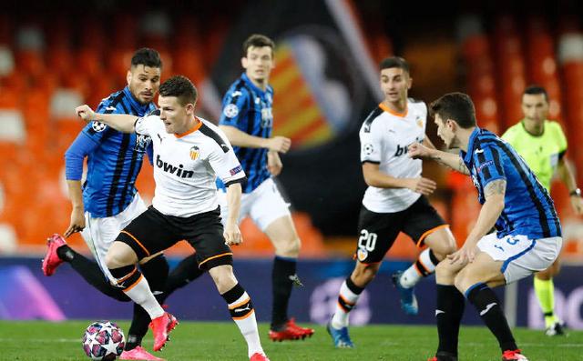 山东泰山内部会议纪要流出——今晨强势反弹，欧冠使命明确，身体对抗强度拉满的简单介绍