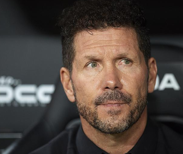 尼斯训练开放日；国际比赛日更衣室发声引欢呼；西甲在即；轮换策略成焦点