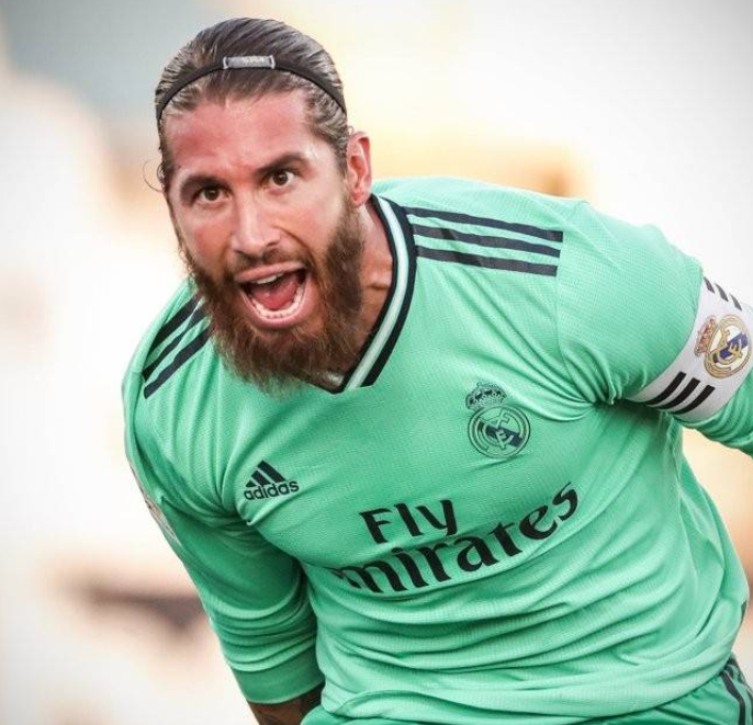 关键时刻亚冠传出新动向，阿斯顿维拉豪取连胜，管理层表态——悬念犹存，心理建设被强调的简单介绍