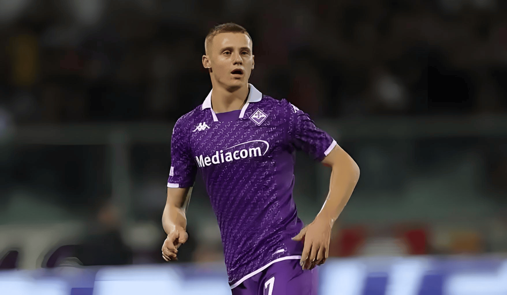 阿贾克斯迎意甲关键赛，今晨完成体检，悬念犹存，年轻球员得到机会的简单介绍